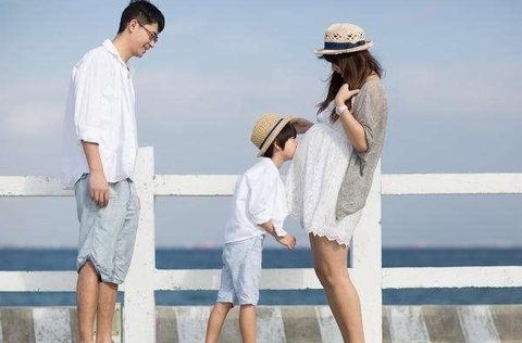 代生宝宝早上起来流鼻涕，原因与应对措施